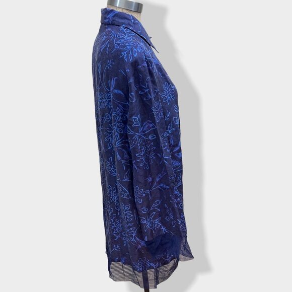 VICTORIA'S Secret Blue Silk Button Down Blouse M - Picture 2 of 6